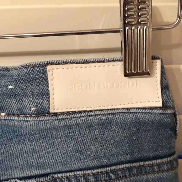 NEON BLONDE BOMBSHELL FLUTED JEAN - BAY CITY BLUES - Picture 3 of 7